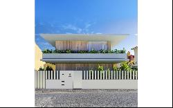 4 bedroom villa with contemporary architecture still under construction, for sale in Alca