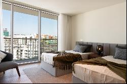 PF34256 Luxury 2 bedroom property, furnished in the Infinity development.