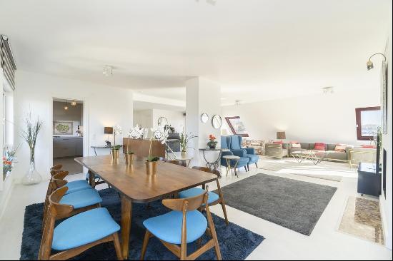 4 Bedroom Apartment, Cascais