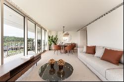 PF34302 Luxury 3 bedroom property, furnished in the Infinity development.