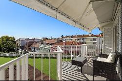 Penthouse 4+1 bedroom duplex apartment in the Centre of Cascais.