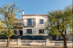 Charming 7+1 Bedroom Villa in Santo Amaro de oeiras, 420 sqm