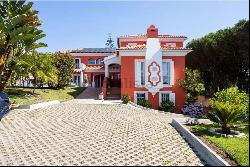 Detached 6-Bedroom House in Quinta da Beloura with Golf View