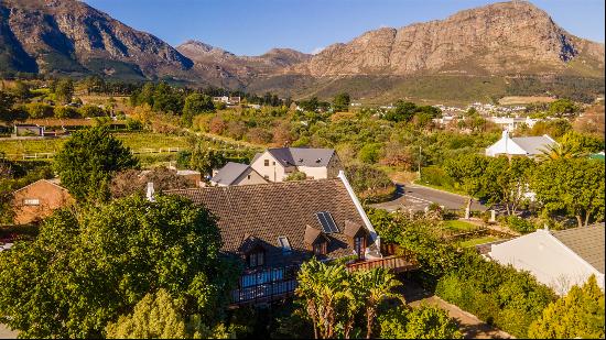 SERENE GUESTHOUSE- QUIET LOCATION