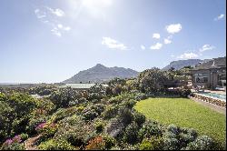 THIS PROPERTY IS A TRUE NOORDHoeK GEM