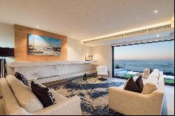 CONTEMPORARY RESIDENCE WITH MAJESTIC VIEWS IN COVETED FRESNAYE