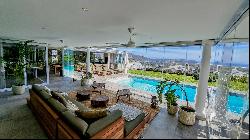 WELCOME TO BELVEDERE CROWN, ONE OF CAPE TOWN'S FINEST RESIDENTIAL RENTAL PROPERTIES.