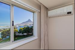 Luxuriously Revamped Ocean-View Apartment in Sought-After Camps Bay