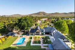 SERENE LUXURY IN THE SCENIC OVERBERG