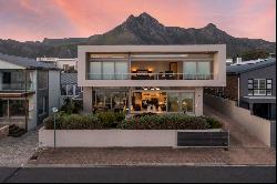 6 Marine Drive, Kleinmond