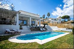 Spacious and modern villa in Las Brisas Golf, Nueva Andalucia