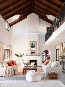 Wonderful luxury villa in the countryside with Andalusian flair