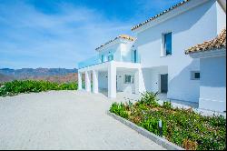 Perfect Family House on the hills of East Marbella