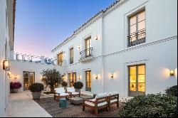 Elegant villa combination with a classic French Provençal touch