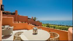 Distinguished front line beach duplex penthouse in La Morera, Marbella East and direct ac