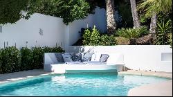 Spacious and bright large villa in the area of Rosario, Marbella East