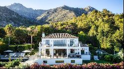 Exquisite villa that epitomizes luxury and elegance in Sierra Blanca, Marbella