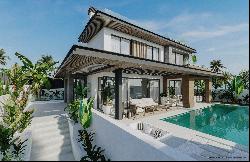 Modern villa with original and exclusive design in La Cala de Mijas