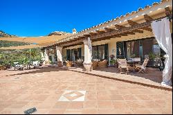 Magnificent traditional Andalusian style villa in the heart of the Marbella Club Golf Res