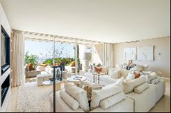 Charming and luxurious apartment with amazing sea views in Palo Alto, Ojén