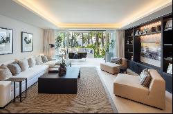 Magnificent Luxury Apartment in the Exclusive Puente Romano Estate, Marbella Golden Mile