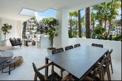 Magnificent Luxury Apartment in the Exclusive Puente Romano Estate, Marbella Golden Mile