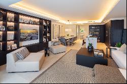 Magnificent Luxury Apartment in the Exclusive Puente Romano Estate, Marbella Golden Mile