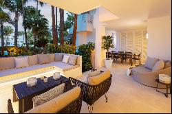 Magnificent Luxury Apartment in the Exclusive Puente Romano Estate, Marbella Golden Mile