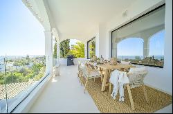 Exquisite completely refurbished villa with frontal sea views, Capellania-Benalmadena