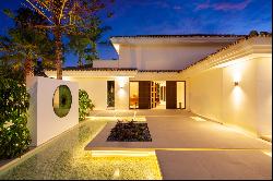 Spectacular front line golf villa, Nueva Andalucia, Marbella