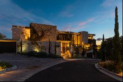 Exclusive villa in La Quinta, a masterpiece of modern architecture