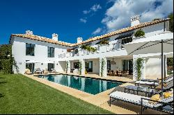 Impressive luxury villa in the heart of Cascada de Camoján, Marbella