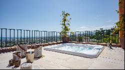 Charming Andalusian style duplex with panoramic sea views, Nueva Andalucía