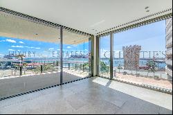 New construction luxury apartment in Palma at Paseo Maritimo