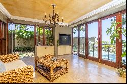 Exquisite Double Storey Cluster Home in Sought-After Northcliff Estate!