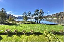 Muzzano: modern apartment pied dans l'eau on Lake Lugano for sale