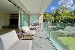 Modern apartment just a fingertip away from Lake Lugano for sale in Lugano-Muzzano