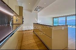 For sale in Vernate prestigious apartment with spectacular views of Lake Lugano