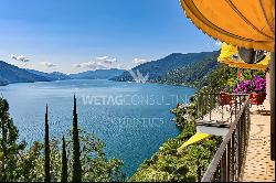 Charming Mediterranean-style villa with panoramic views of Lake Maggiore for sale in Bris