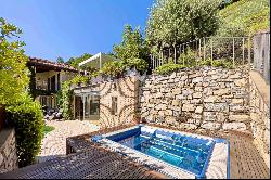 Beautiful estate with vineyard in Vacallo for sale