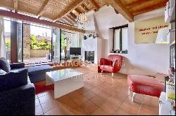 Lugano-Origlio: traditional Ticino style house for sale