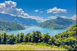 Residenza Carona: modern apartment with stunning lake view  in Lugano-Carona for sale