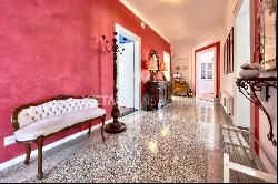 Fully renovated historic villa with large garden for sale in Arbedo