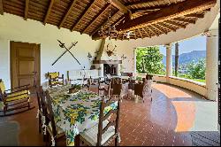 Lugano-Breganzona: prestigious Mediterranean-style villa with pool & view of Lake Lugano 