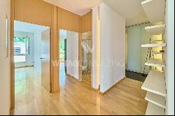 Lugano: elegant apartment for sale in central area with lake view