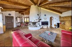 Beautiful Mediterranean villa with panoramic lake view & outdoor pool for sale in Brione 