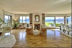 Lugano-Castagnola: elegant apartment with enchanting lake views, private garden & seconda