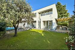 Ascona: in the vicinity of the Golf Club, modern & spacious villa with outdoor pool for s