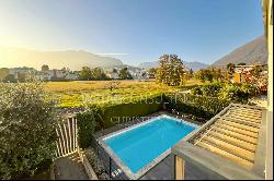 Ascona: in the vicinity of the Golf Club, modern & spacious villa with outdoor pool for s