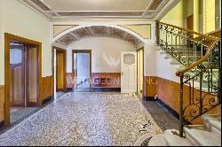 “La Silene” charming villa with a large private garden for sale in Locarno in a strategic